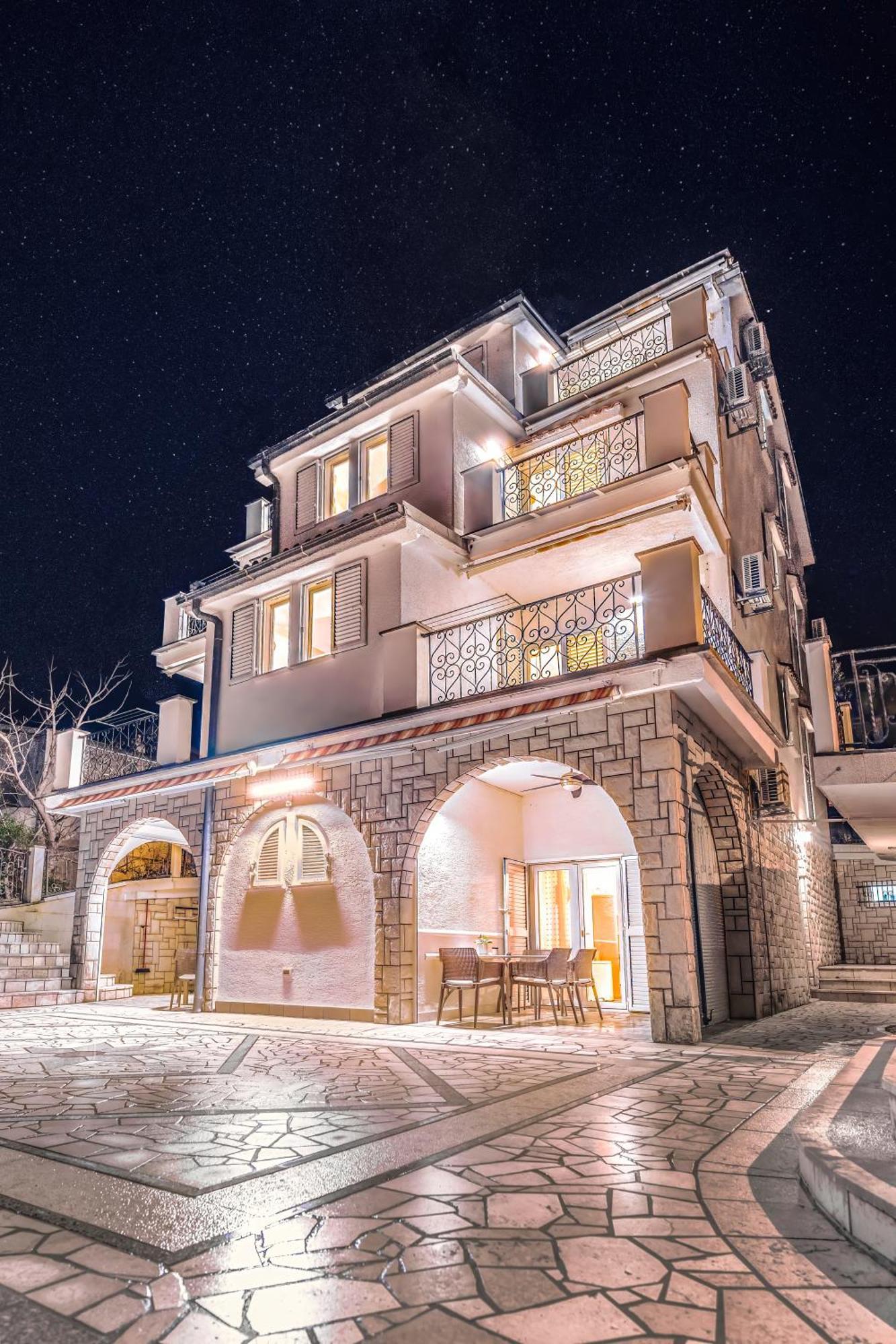 Vila Sabrina Selce Luaran gambar