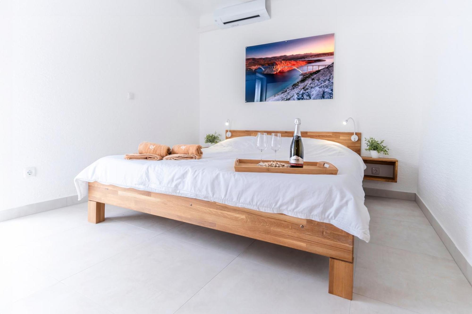 Vila Sabrina Selce Luaran gambar